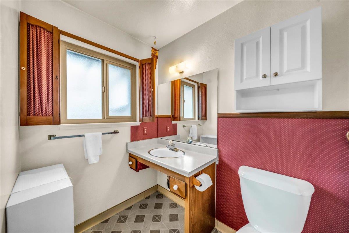 Detail Gallery Image 33 of 39 For 510 Fairview Dr, Gonzales,  CA 93926 - 3 Beds | 2 Baths