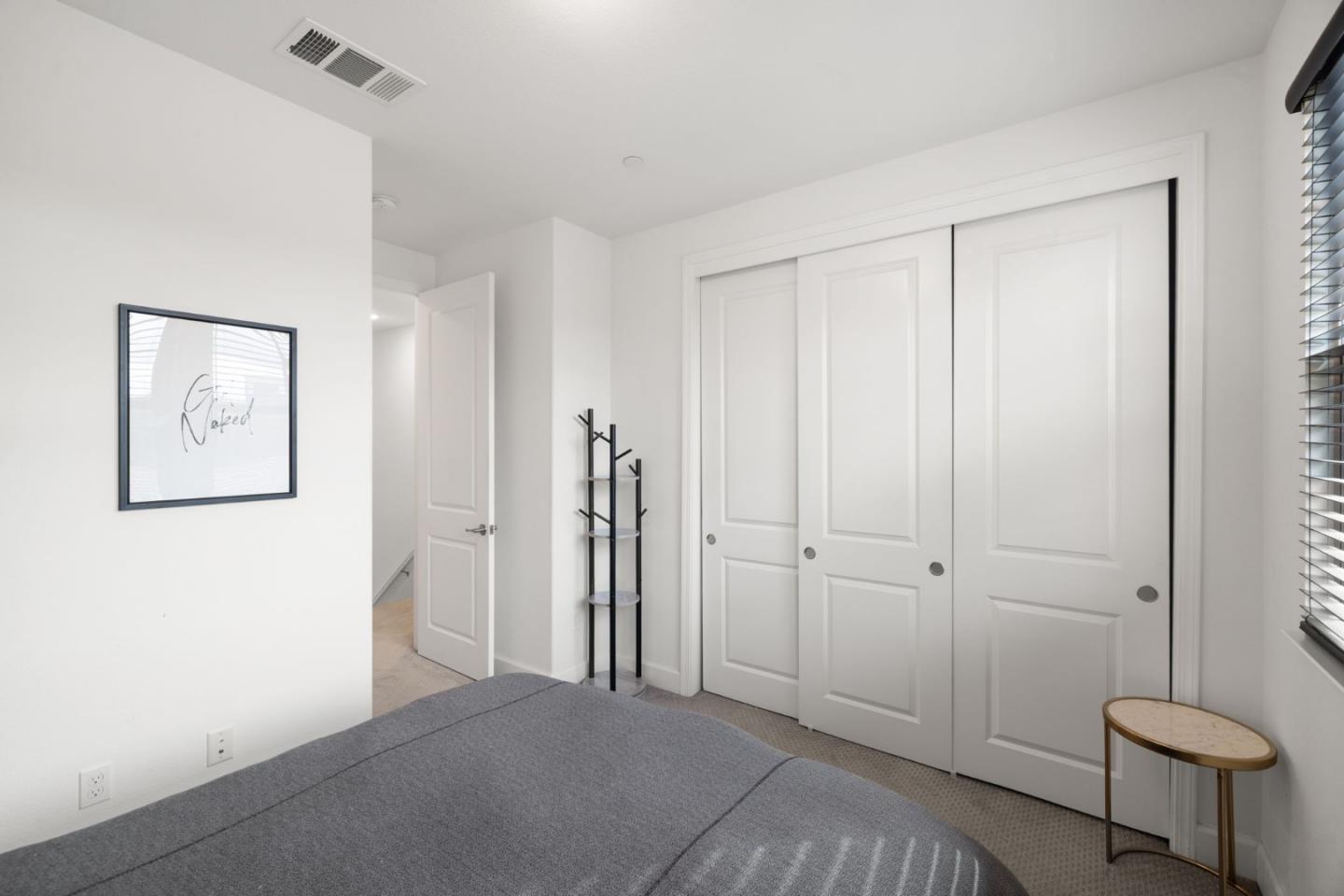 Detail Gallery Image 35 of 51 For 601 Cinnamon Cir, Mountain View,  CA 94043 - 2 Beds | 2/1 Baths