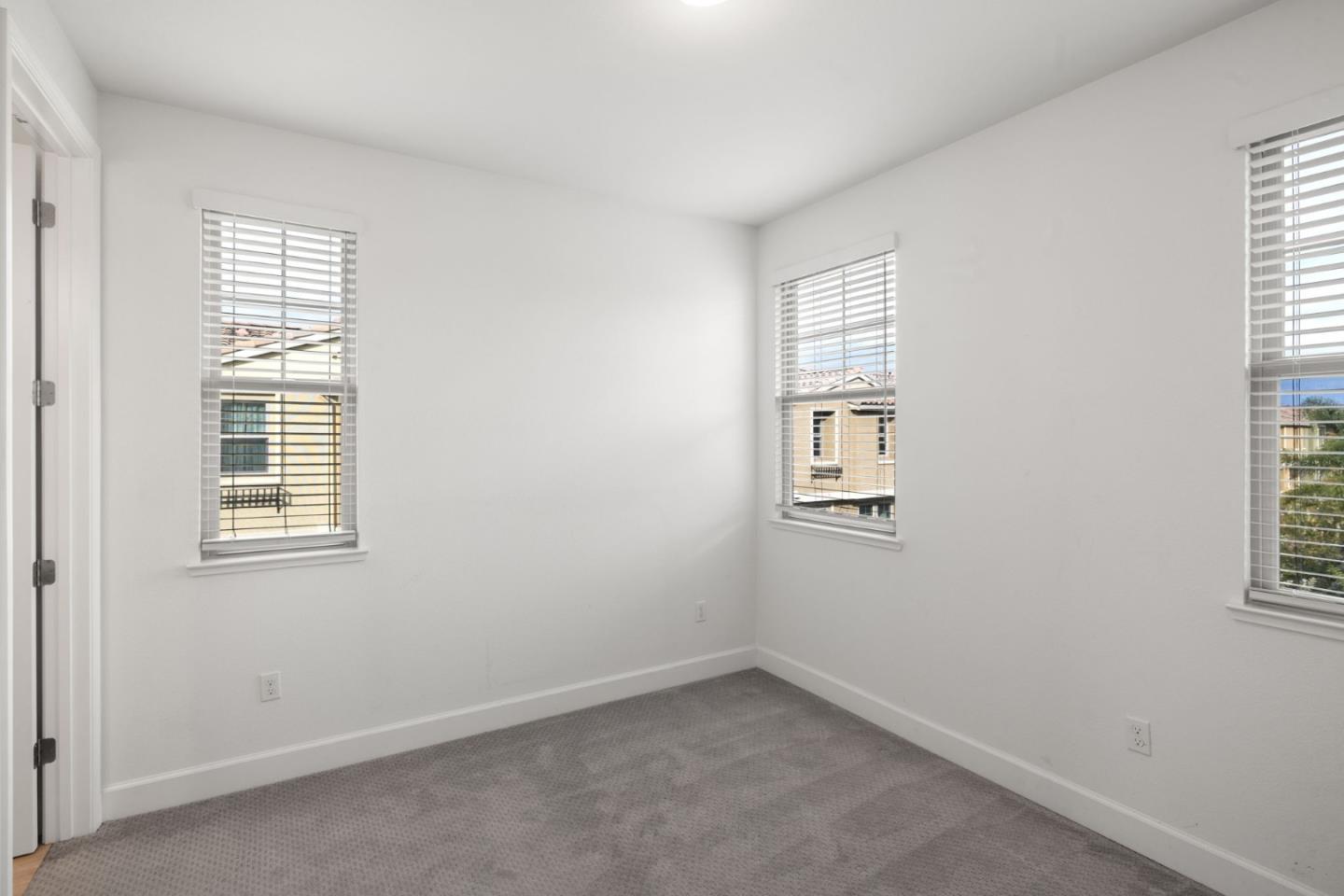 Detail Gallery Image 40 of 51 For 601 Cinnamon Cir, Mountain View,  CA 94043 - 2 Beds | 2/1 Baths