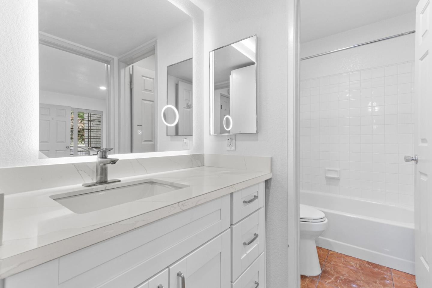 Detail Gallery Image 15 of 32 For 2625 Yerba Vista Ct, San Jose,  CA 95121 - 2 Beds | 2 Baths