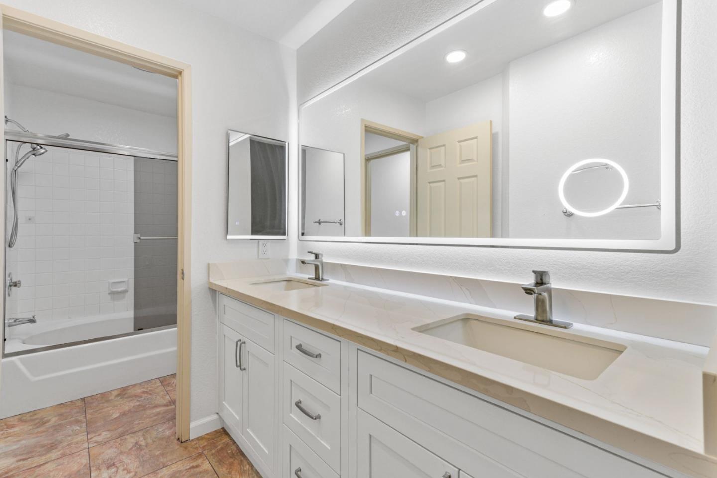 Detail Gallery Image 22 of 32 For 2625 Yerba Vista Ct, San Jose,  CA 95121 - 2 Beds | 2 Baths