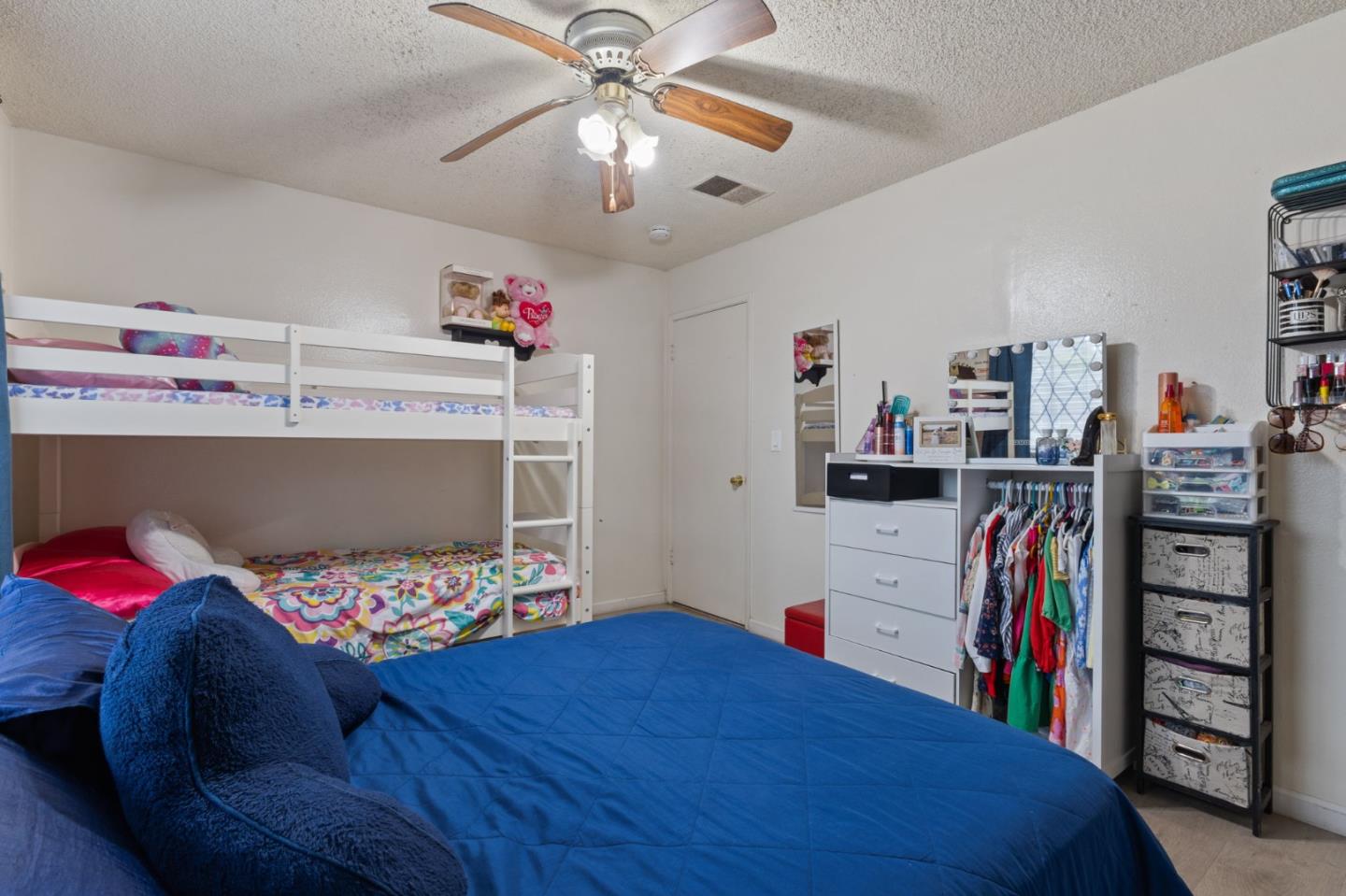 Detail Gallery Image 10 of 38 For 2012 W Rumble Rd, Modesto,  CA 95350 - – Beds | – Baths