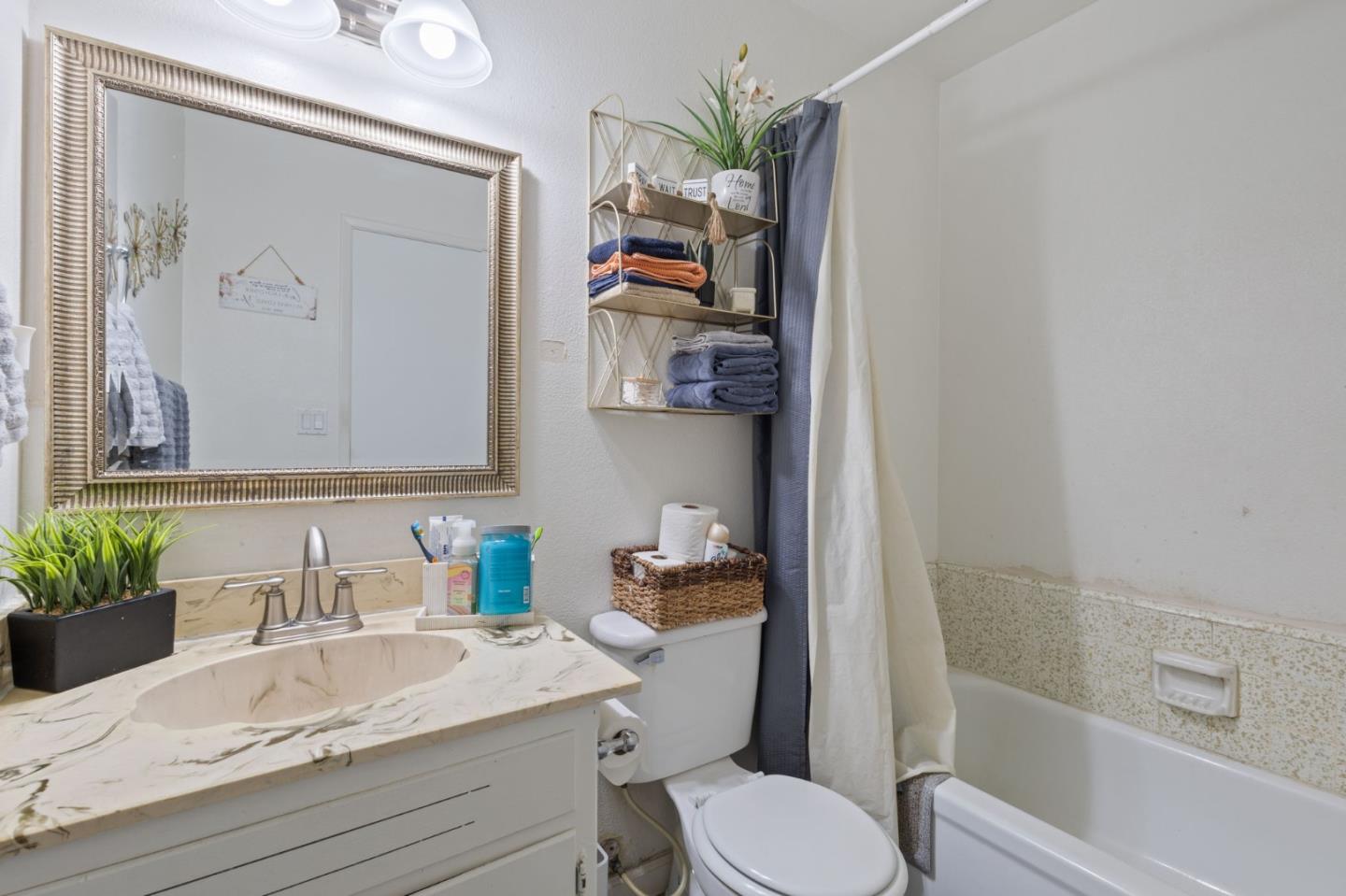 Detail Gallery Image 23 of 38 For 2012 W Rumble Rd, Modesto,  CA 95350 - – Beds | – Baths