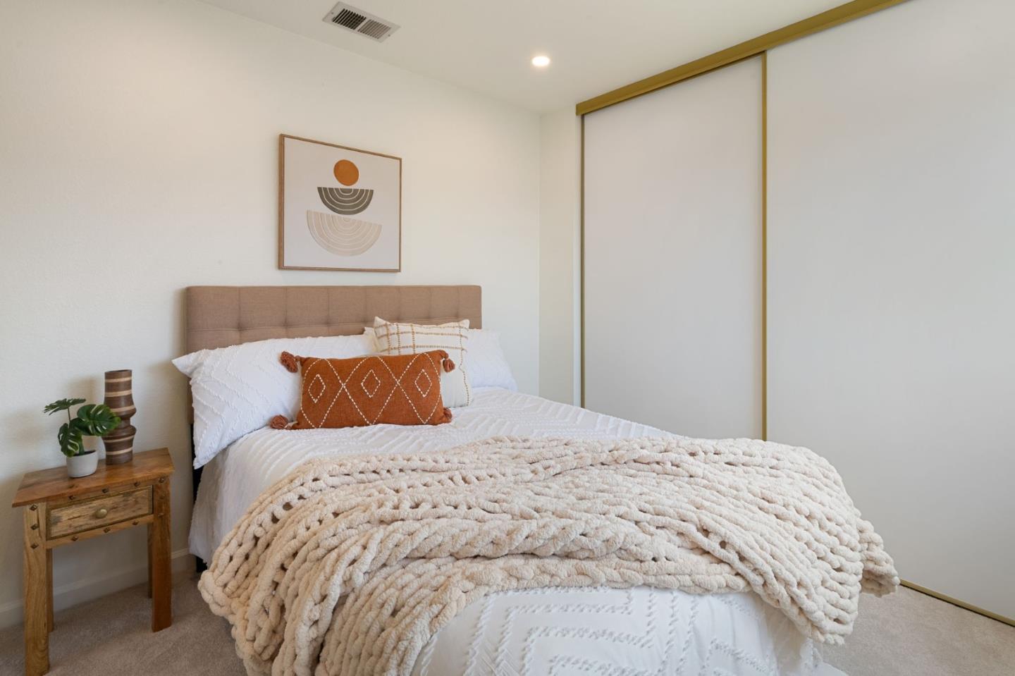 Detail Gallery Image 21 of 35 For 1399 Meadow Ridge Cir, San Jose,  CA 95131 - 3 Beds | 2 Baths