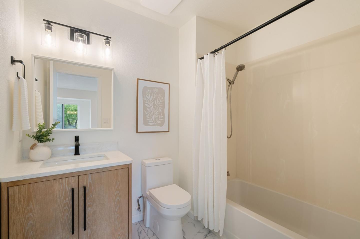 Detail Gallery Image 29 of 35 For 1399 Meadow Ridge Cir, San Jose,  CA 95131 - 3 Beds | 2 Baths