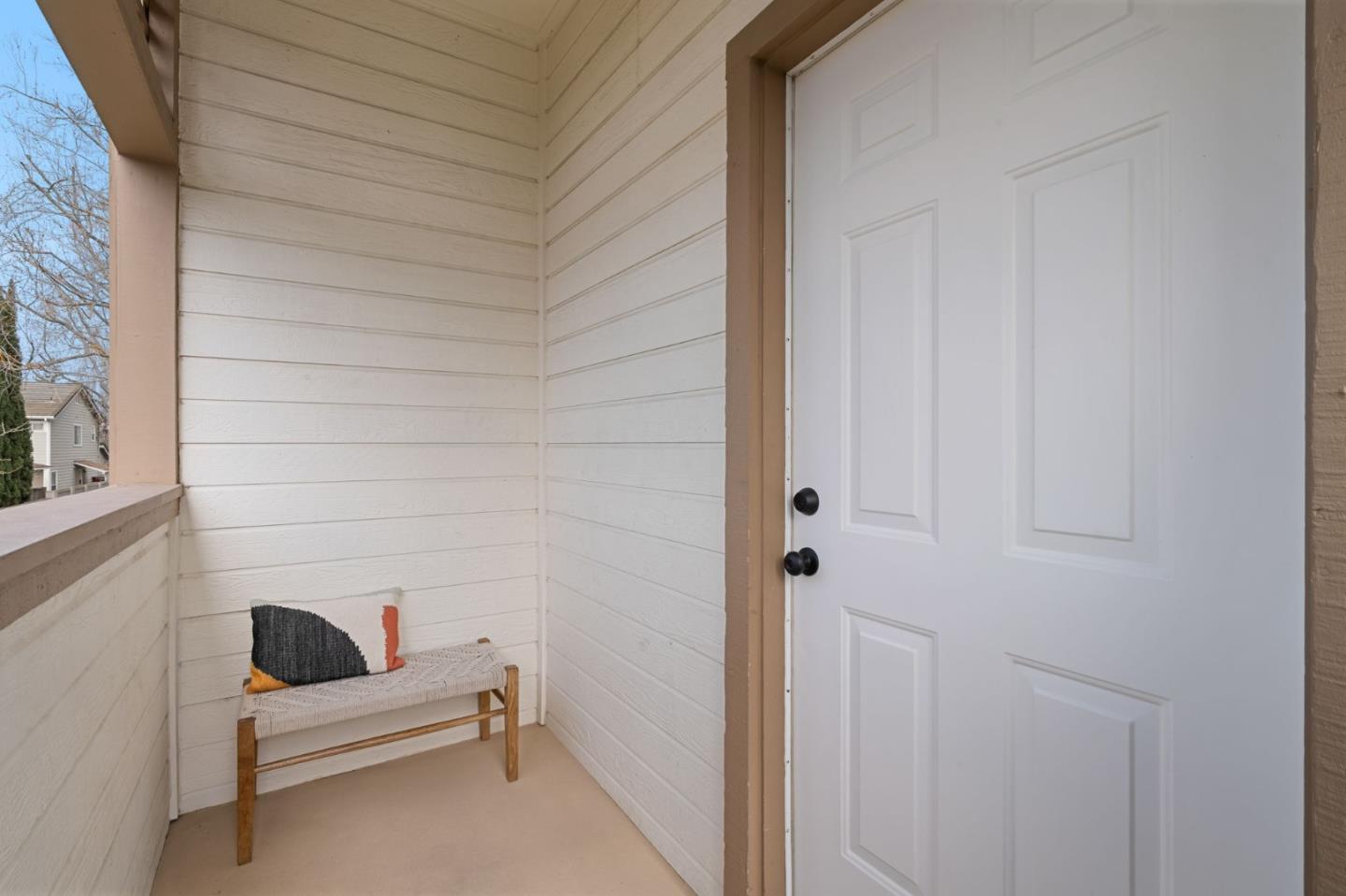 Detail Gallery Image 5 of 35 For 1399 Meadow Ridge Cir, San Jose,  CA 95131 - 3 Beds | 2 Baths