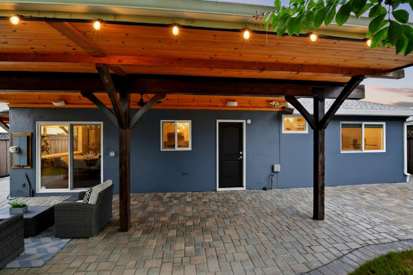 Detail Gallery Image 41 of 44 For 2982 Rosemary Ln, San Jose,  CA 95128 - 3 Beds | 2 Baths