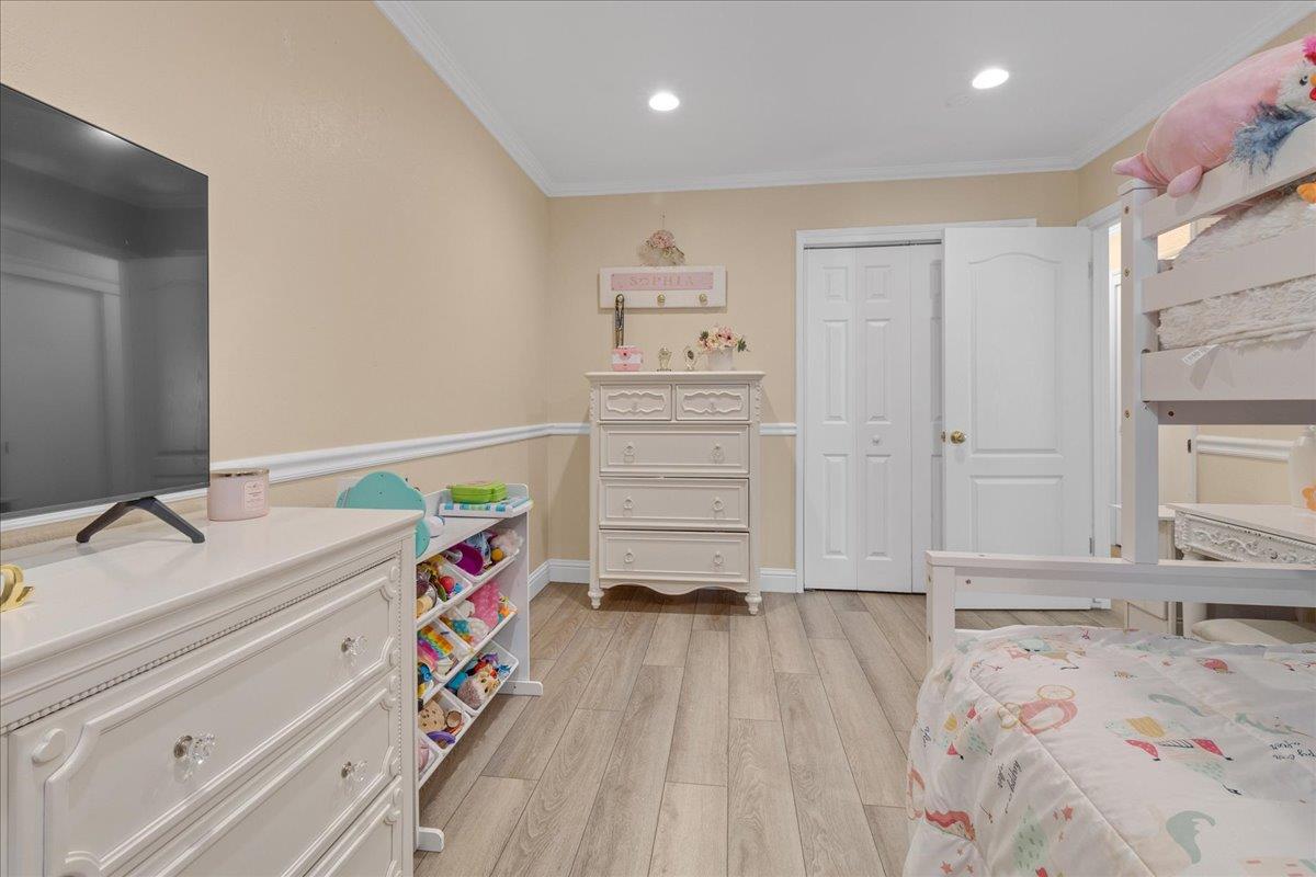 Detail Gallery Image 23 of 39 For 1043 Heather Dr, Salinas,  CA 93906 - 3 Beds | 2 Baths