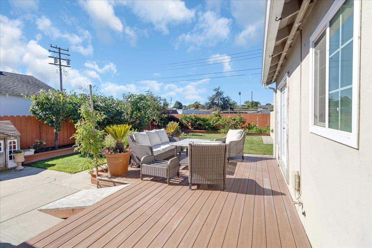 Detail Gallery Image 30 of 39 For 1043 Heather Dr, Salinas,  CA 93906 - 3 Beds | 2 Baths