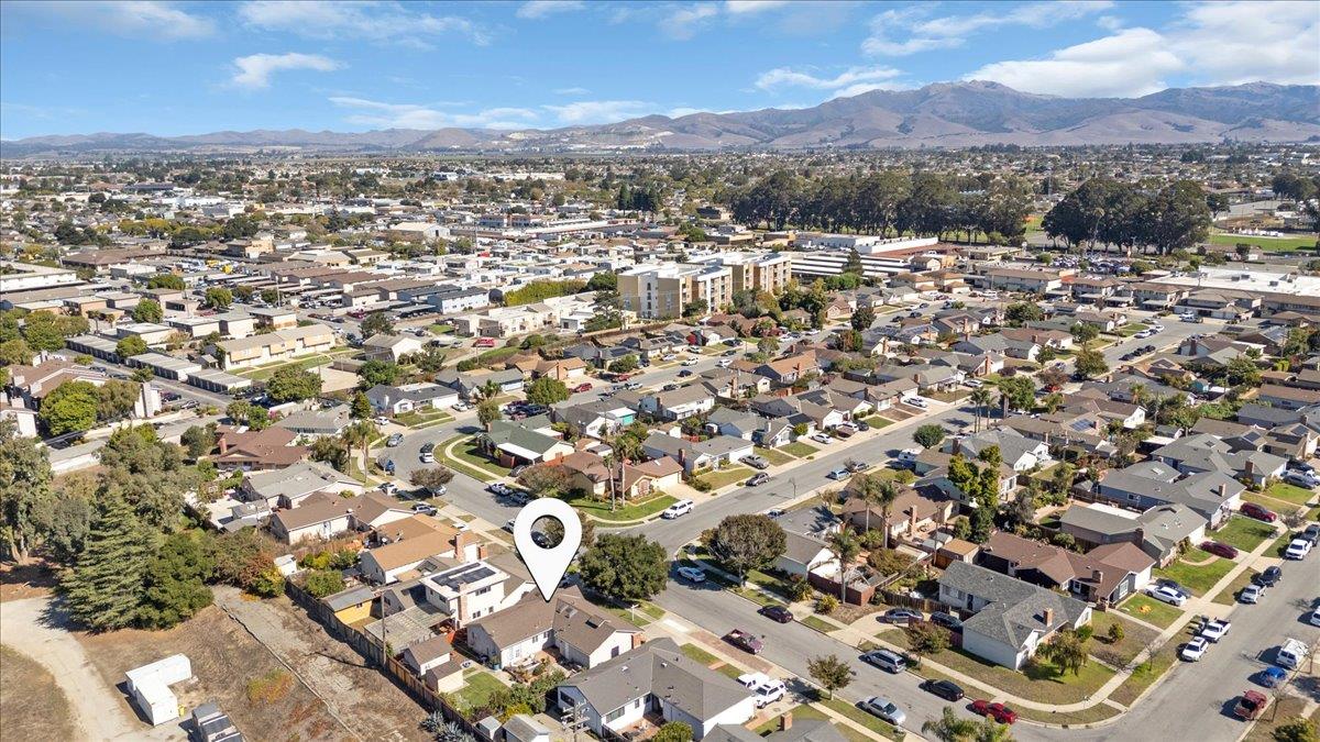 Detail Gallery Image 38 of 39 For 1043 Heather Dr, Salinas,  CA 93906 - 3 Beds | 2 Baths