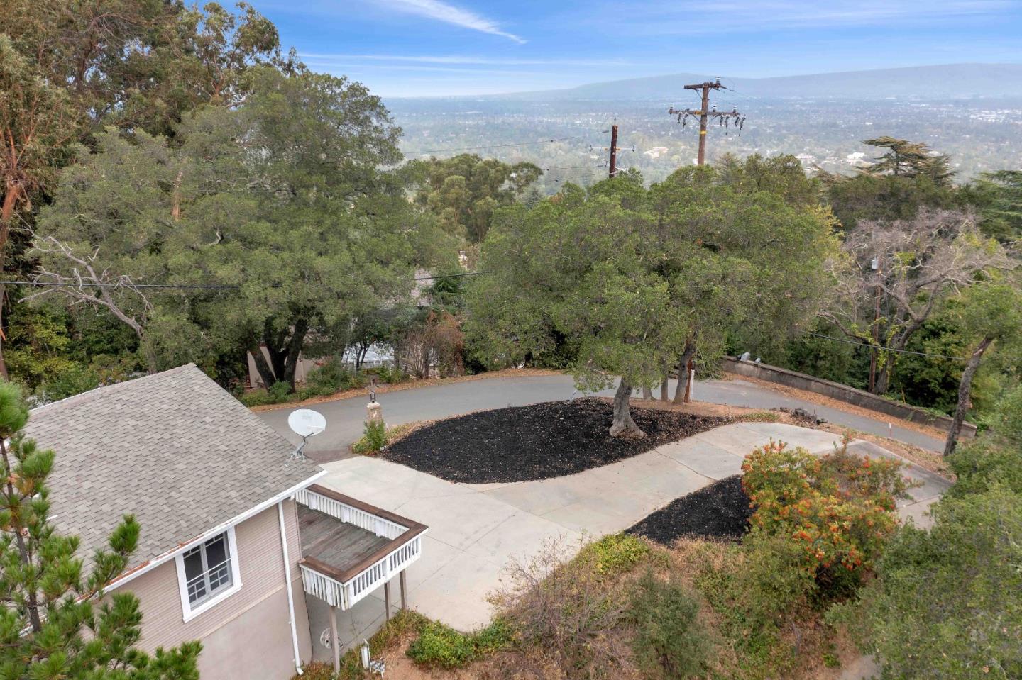 Detail Gallery Image 12 of 63 For 19000 Overlook Rd, Los Gatos,  CA 95030 - 2 Beds | 1 Baths