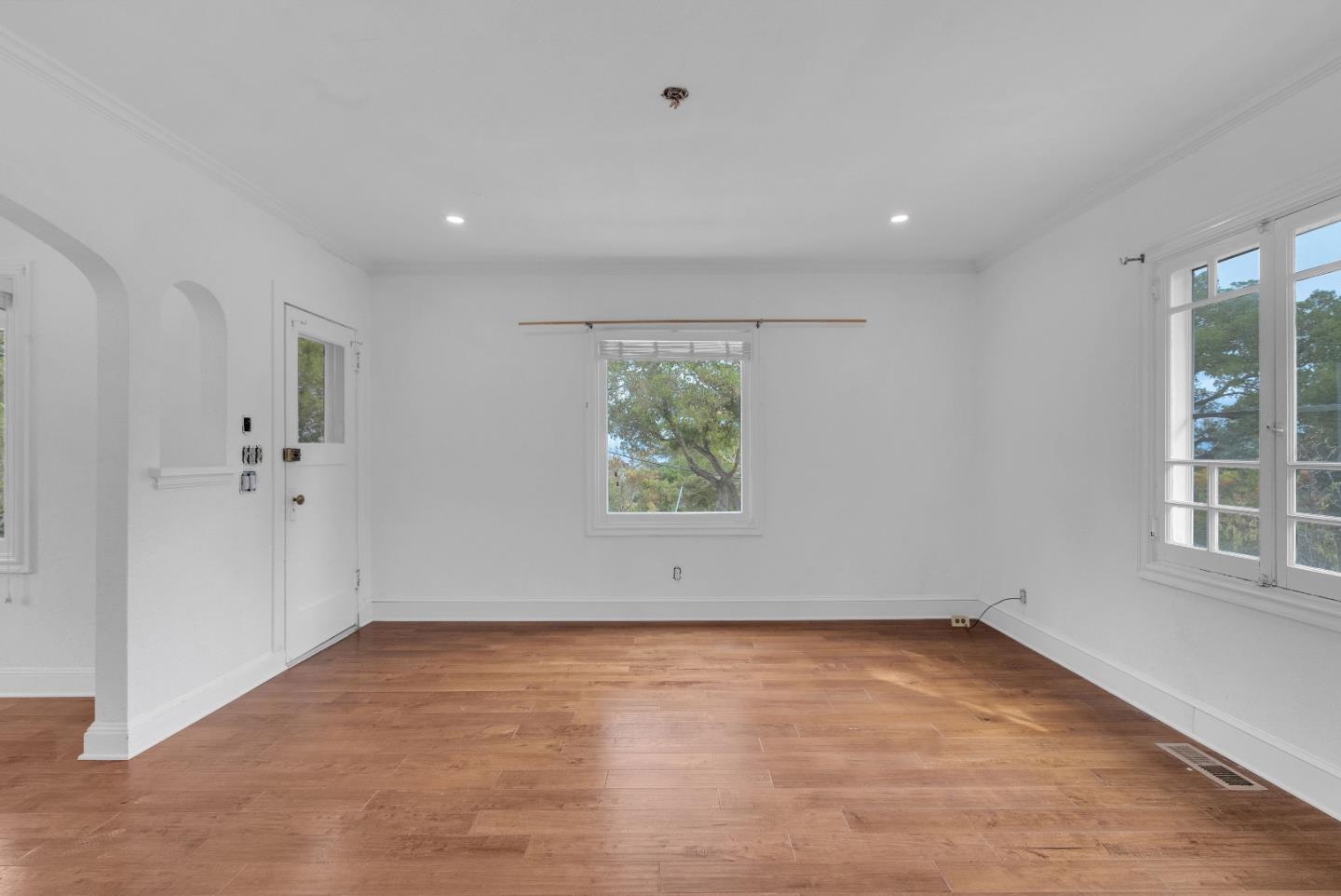 Detail Gallery Image 15 of 63 For 19000 Overlook Rd, Los Gatos,  CA 95030 - 2 Beds | 1 Baths