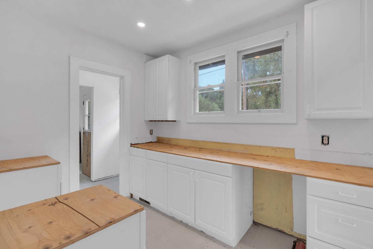 Detail Gallery Image 20 of 63 For 19000 Overlook Rd, Los Gatos,  CA 95030 - 2 Beds | 1 Baths