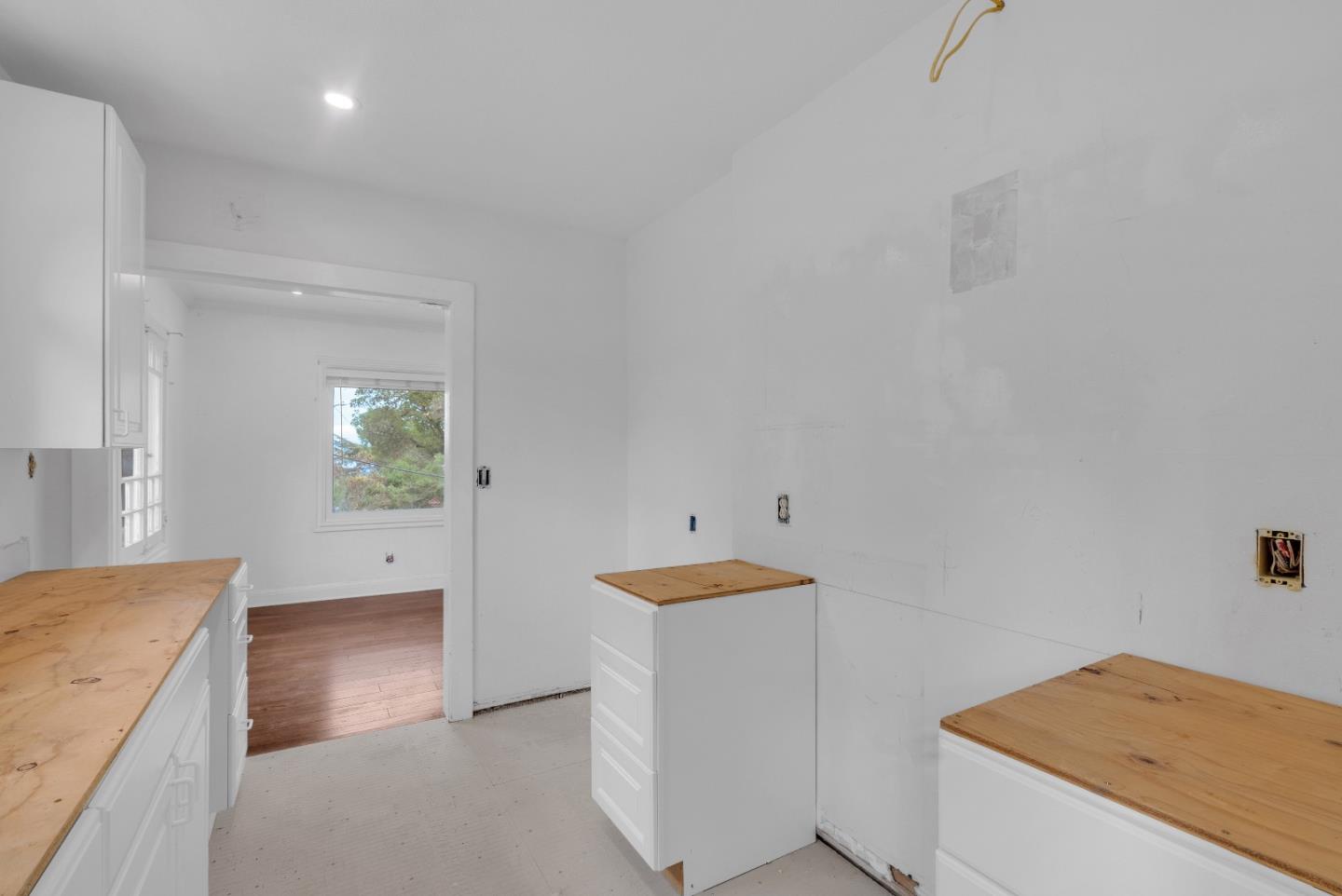 Detail Gallery Image 21 of 63 For 19000 Overlook Rd, Los Gatos,  CA 95030 - 2 Beds | 1 Baths