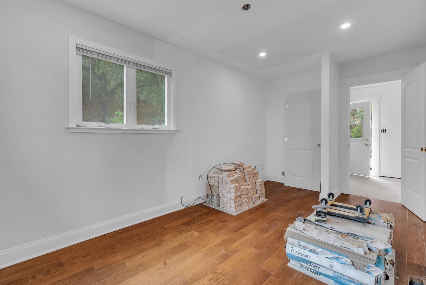 Detail Gallery Image 28 of 63 For 19000 Overlook Rd, Los Gatos,  CA 95030 - 2 Beds | 1 Baths