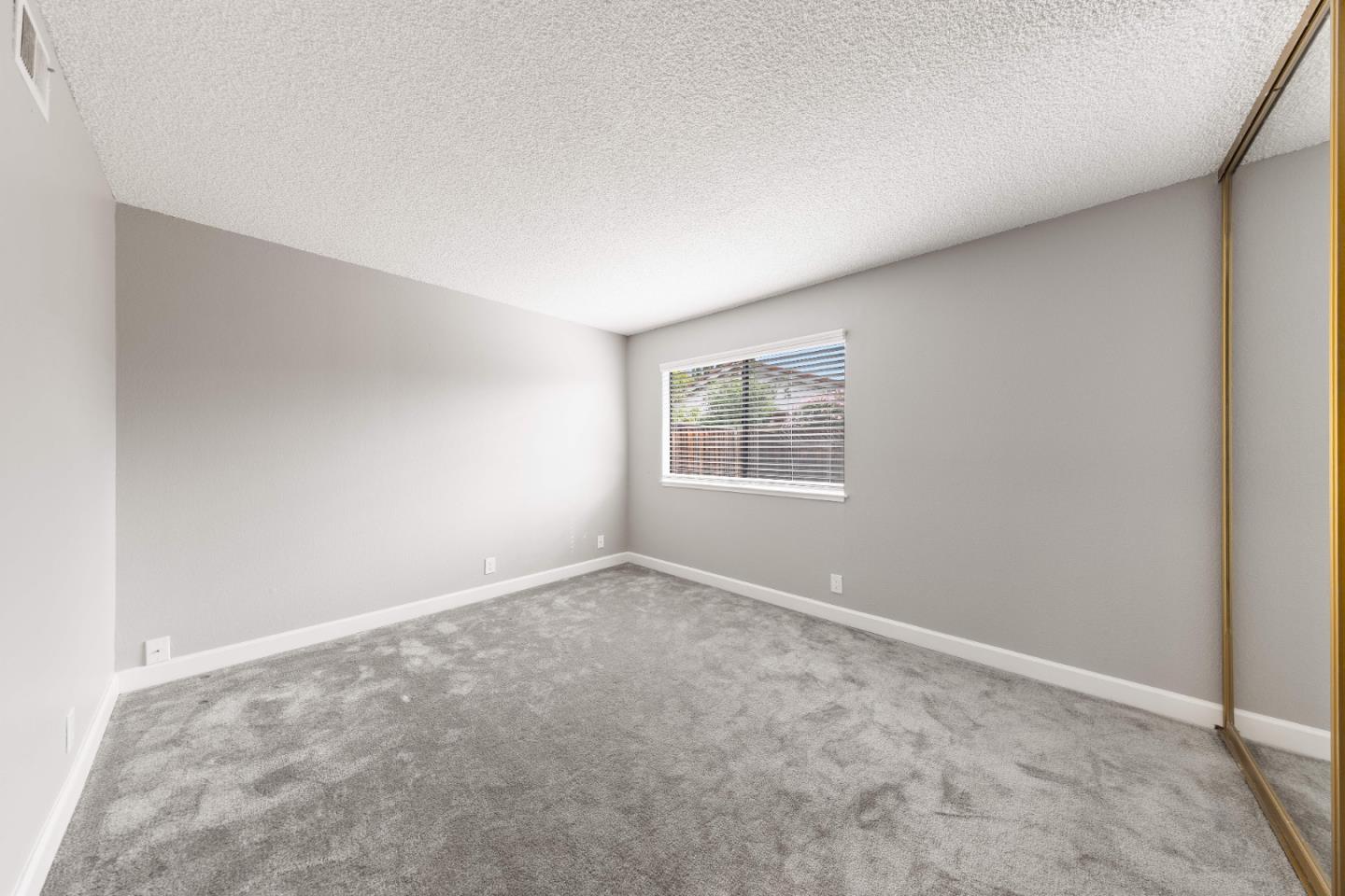 Detail Gallery Image 15 of 30 For 2886 Damico Dr, San Jose,  CA 95148 - 3 Beds | 2 Baths