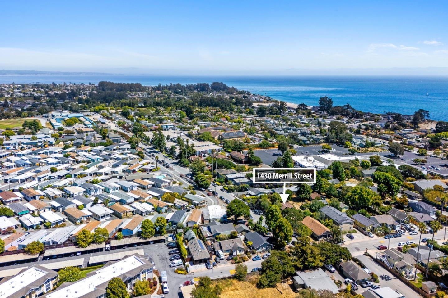 Detail Gallery Image 10 of 32 For 1430 Merrill St, Santa Cruz,  CA 95062 - 3 Beds | 3 Baths