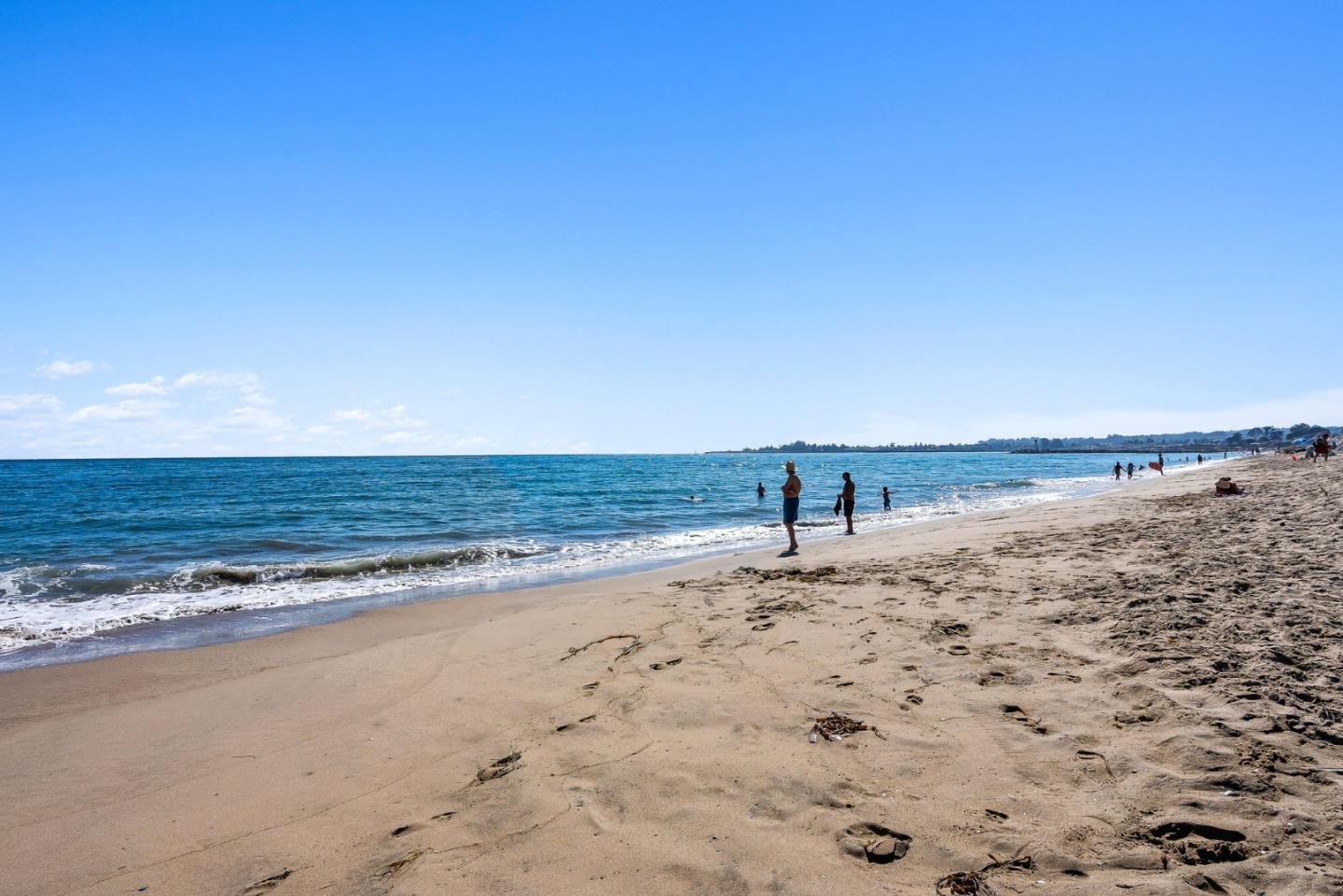 Detail Gallery Image 16 of 32 For 1430 Merrill St, Santa Cruz,  CA 95062 - 3 Beds | 3 Baths