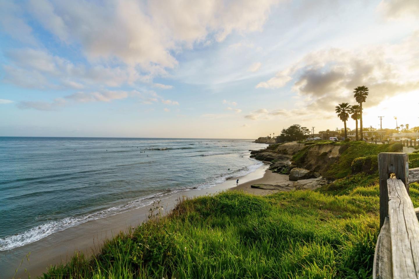 Detail Gallery Image 25 of 32 For 1430 Merrill St, Santa Cruz,  CA 95062 - 3 Beds | 3 Baths