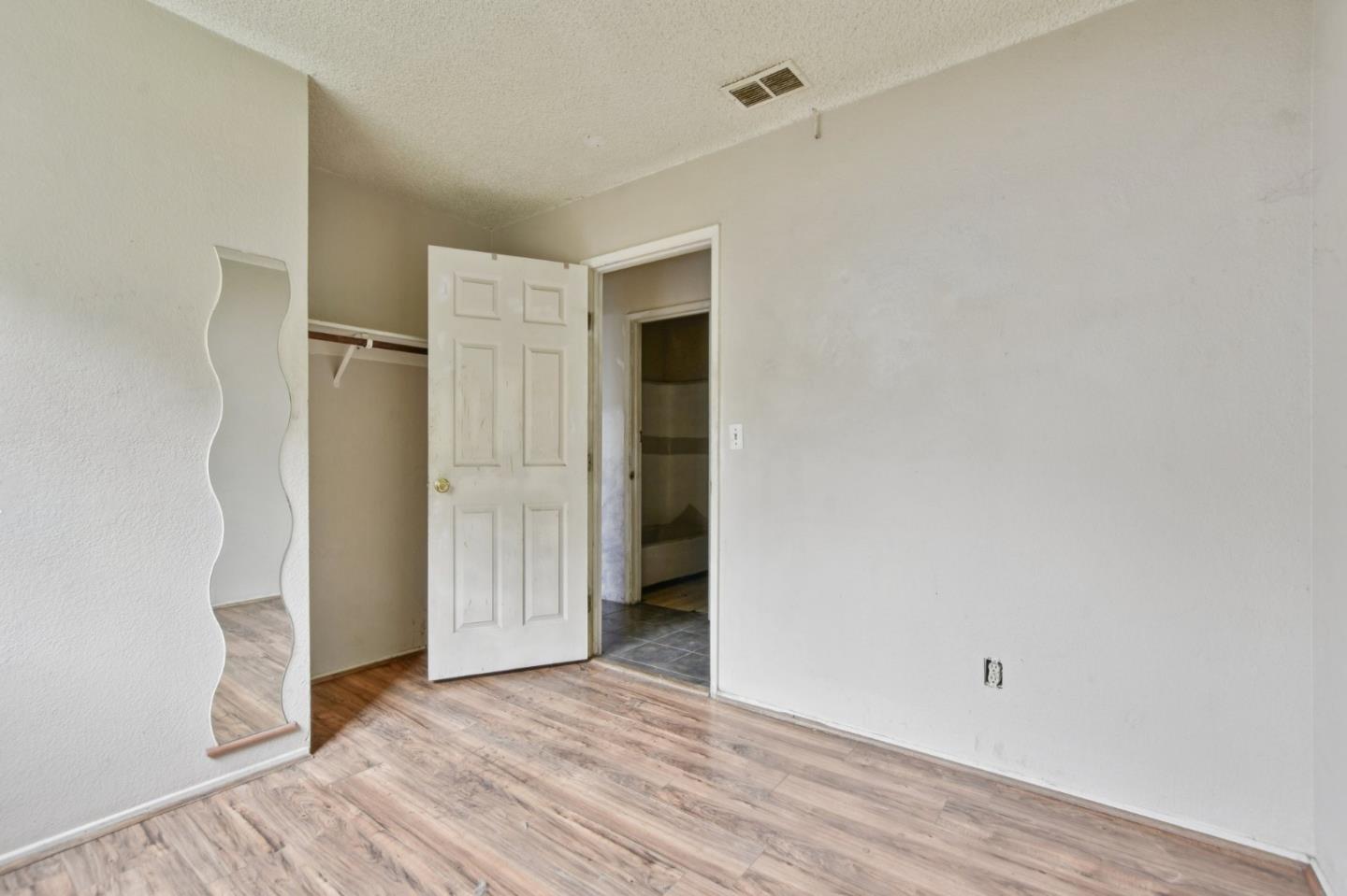 Detail Gallery Image 12 of 21 For 4832 Don Julio Blvd, Sacramento,  CA 95842 - 4 Beds | 2 Baths