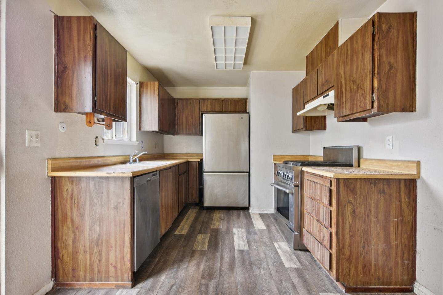 Detail Gallery Image 4 of 21 For 4832 Don Julio Blvd, Sacramento,  CA 95842 - 4 Beds | 2 Baths