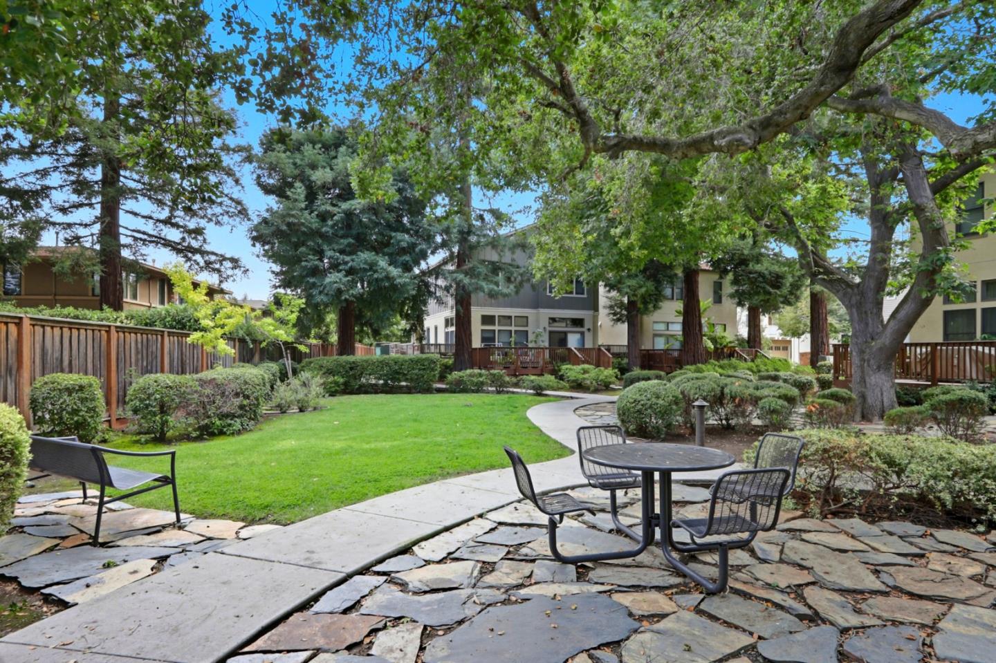 Detail Gallery Image 40 of 44 For 4206 Rickeys Way #C,  Palo Alto,  CA 94306 - 3 Beds | 3 Baths