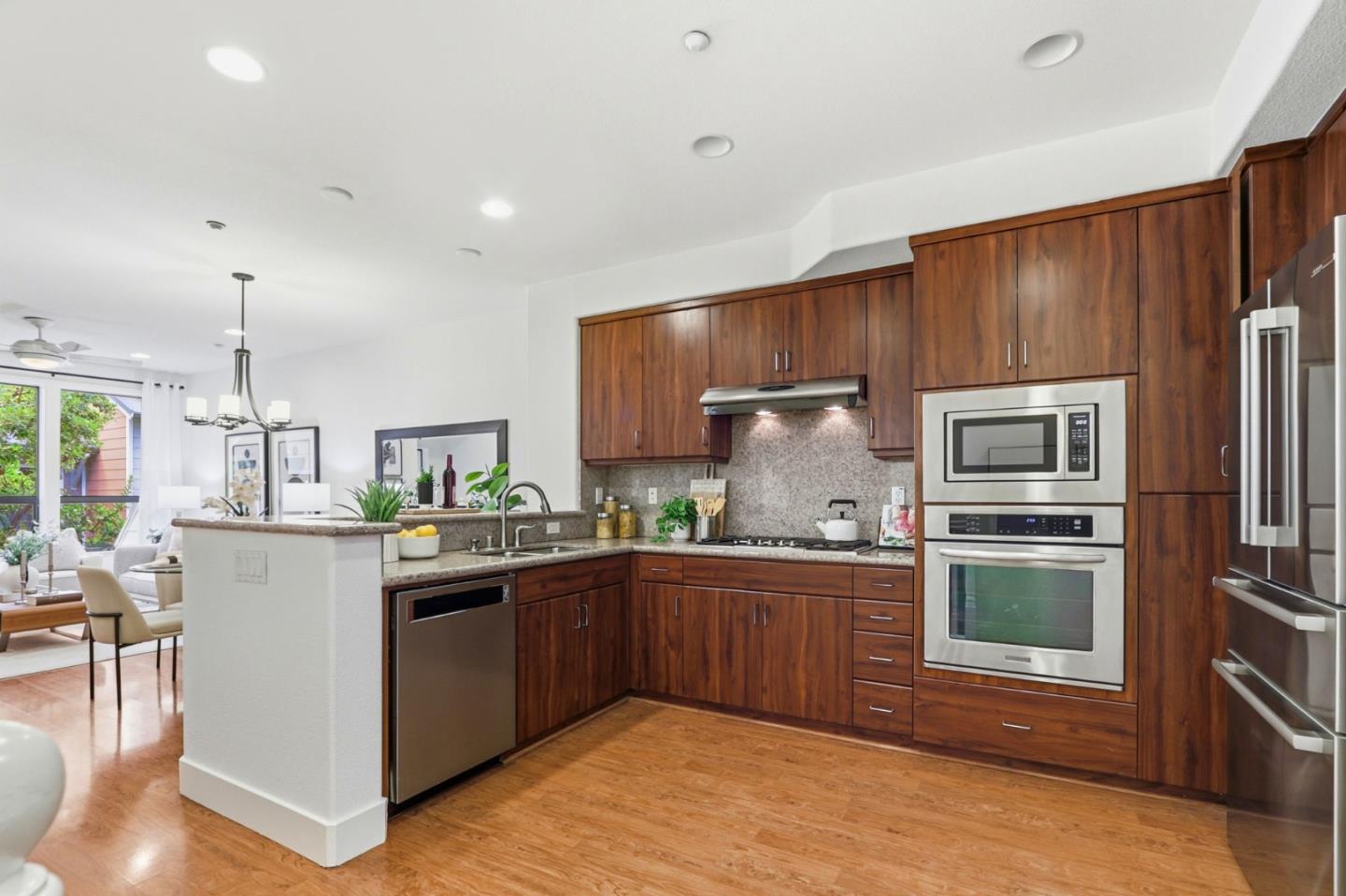 Detail Gallery Image 9 of 44 For 4206 Rickeys Way #C,  Palo Alto,  CA 94306 - 3 Beds | 3 Baths