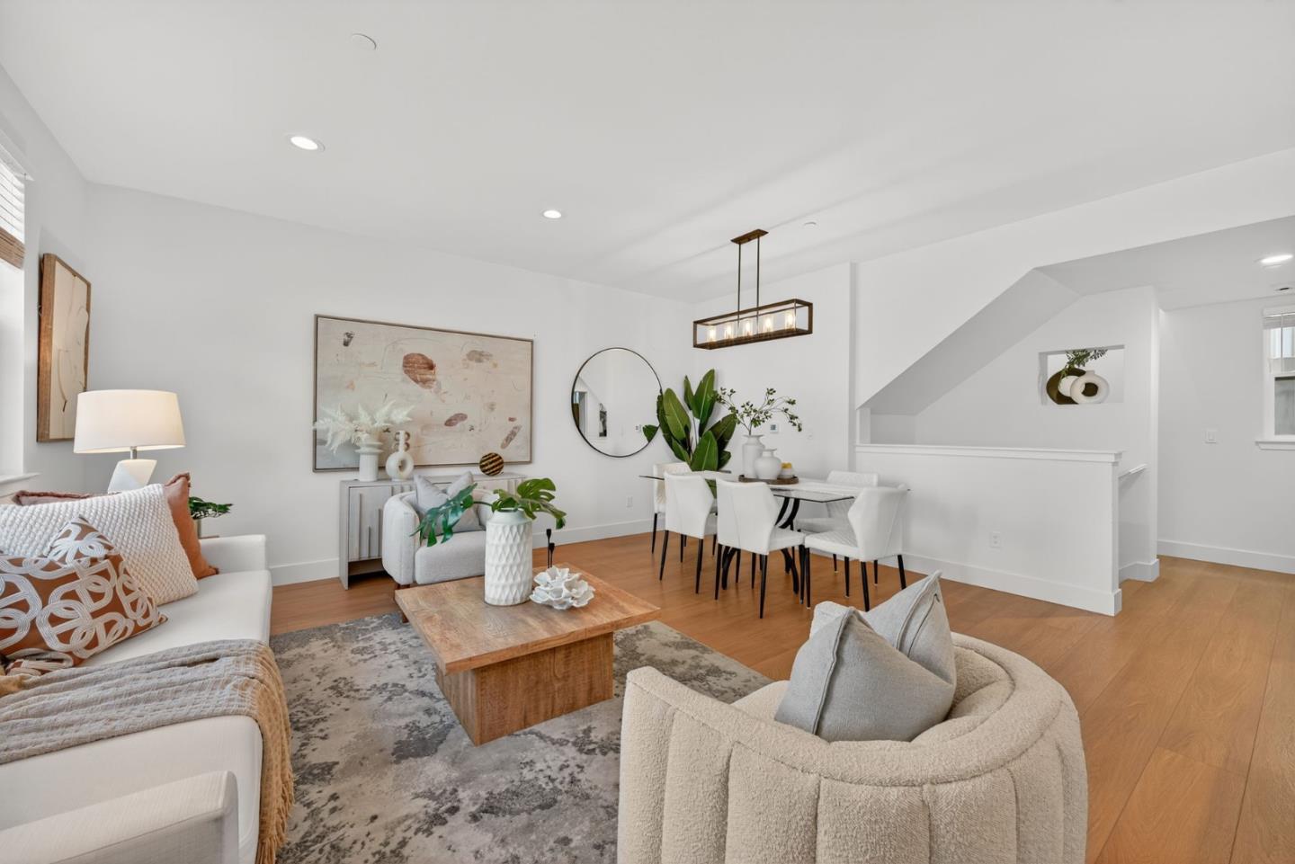 Detail Gallery Image 15 of 44 For 224 Carroll St #4,  Sunnyvale,  CA 94086 - 3 Beds | 2/1 Baths