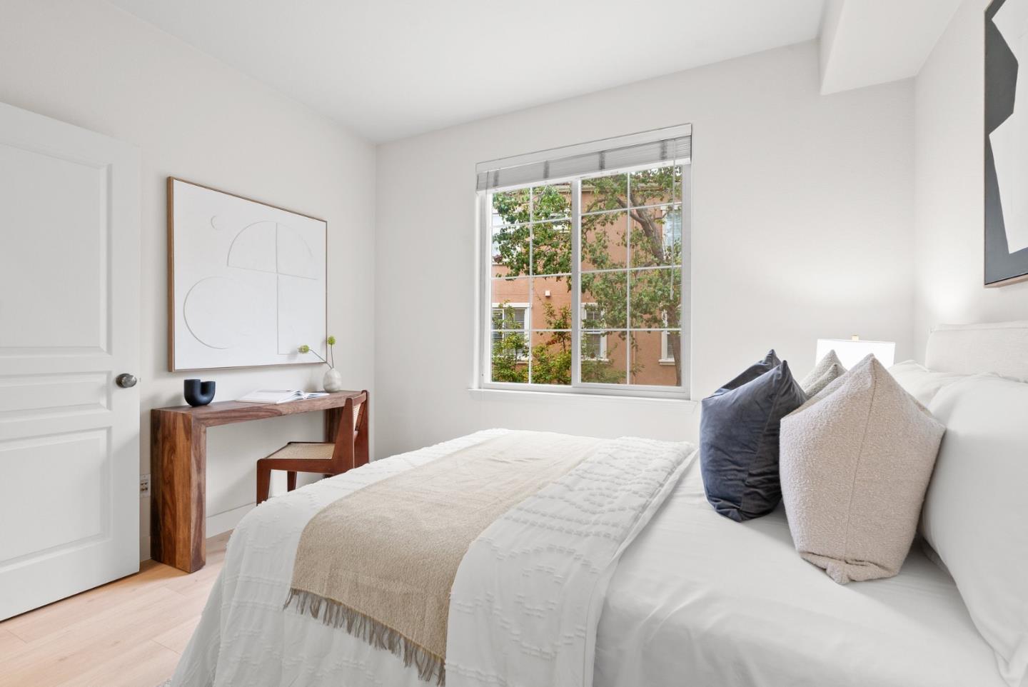 Detail Gallery Image 18 of 48 For 4464 Laird Cir, Santa Clara,  CA 95054 - 3 Beds | 3 Baths