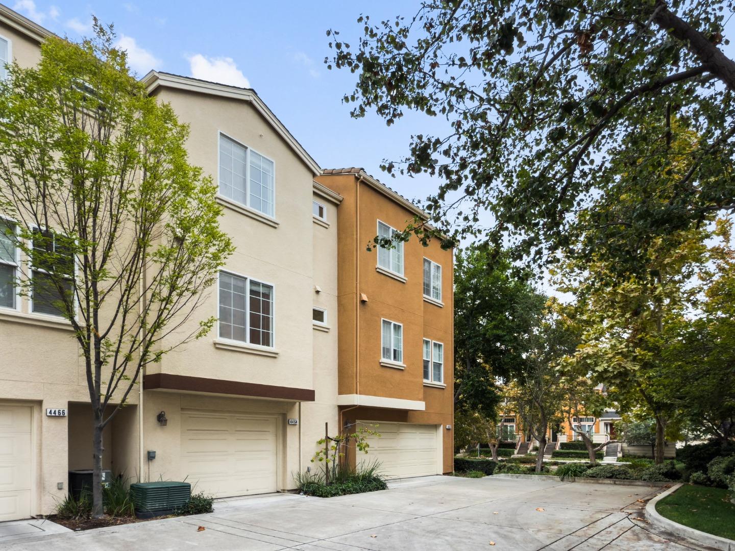 Detail Gallery Image 41 of 48 For 4464 Laird Cir, Santa Clara,  CA 95054 - 3 Beds | 3 Baths