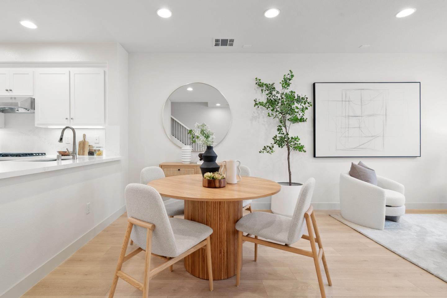 Detail Gallery Image 9 of 48 For 4464 Laird Cir, Santa Clara,  CA 95054 - 3 Beds | 3 Baths