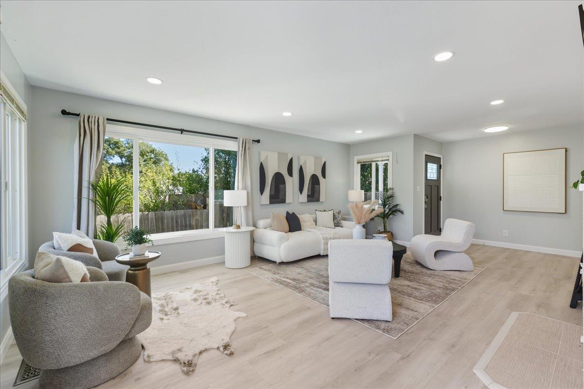 Detail Gallery Image 4 of 71 For 18 Culver Ct, San Mateo,  CA 94403 - 2 Beds | 1 Baths