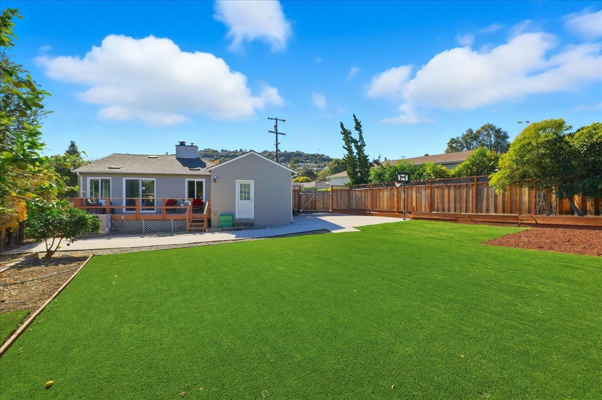 Detail Gallery Image 48 of 71 For 18 Culver Ct, San Mateo,  CA 94403 - 2 Beds | 1 Baths