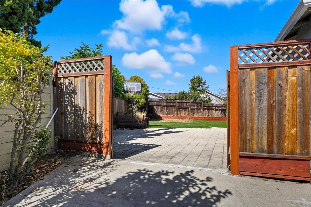 Detail Gallery Image 58 of 71 For 18 Culver Ct, San Mateo,  CA 94403 - 2 Beds | 1 Baths