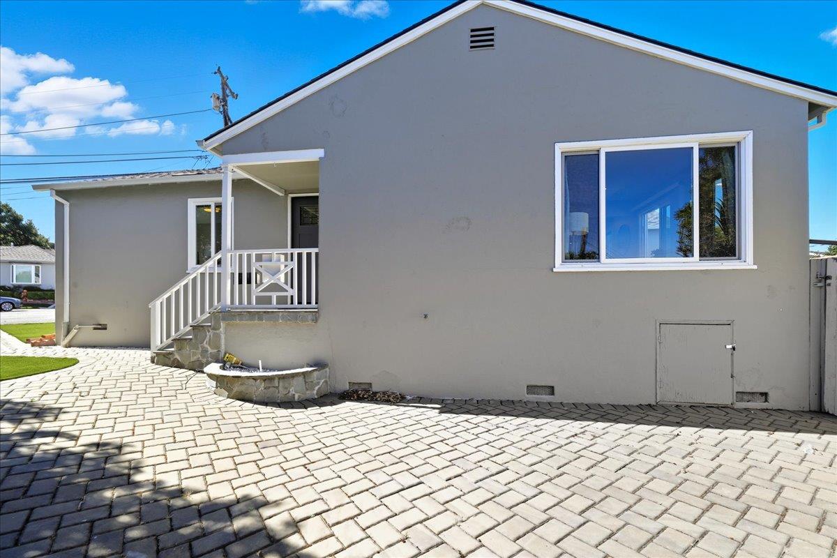 Detail Gallery Image 61 of 71 For 18 Culver Ct, San Mateo,  CA 94403 - 2 Beds | 1 Baths