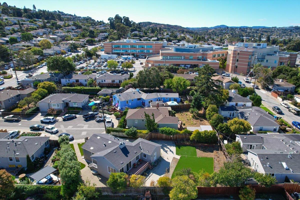 Detail Gallery Image 68 of 71 For 18 Culver Ct, San Mateo,  CA 94403 - 2 Beds | 1 Baths