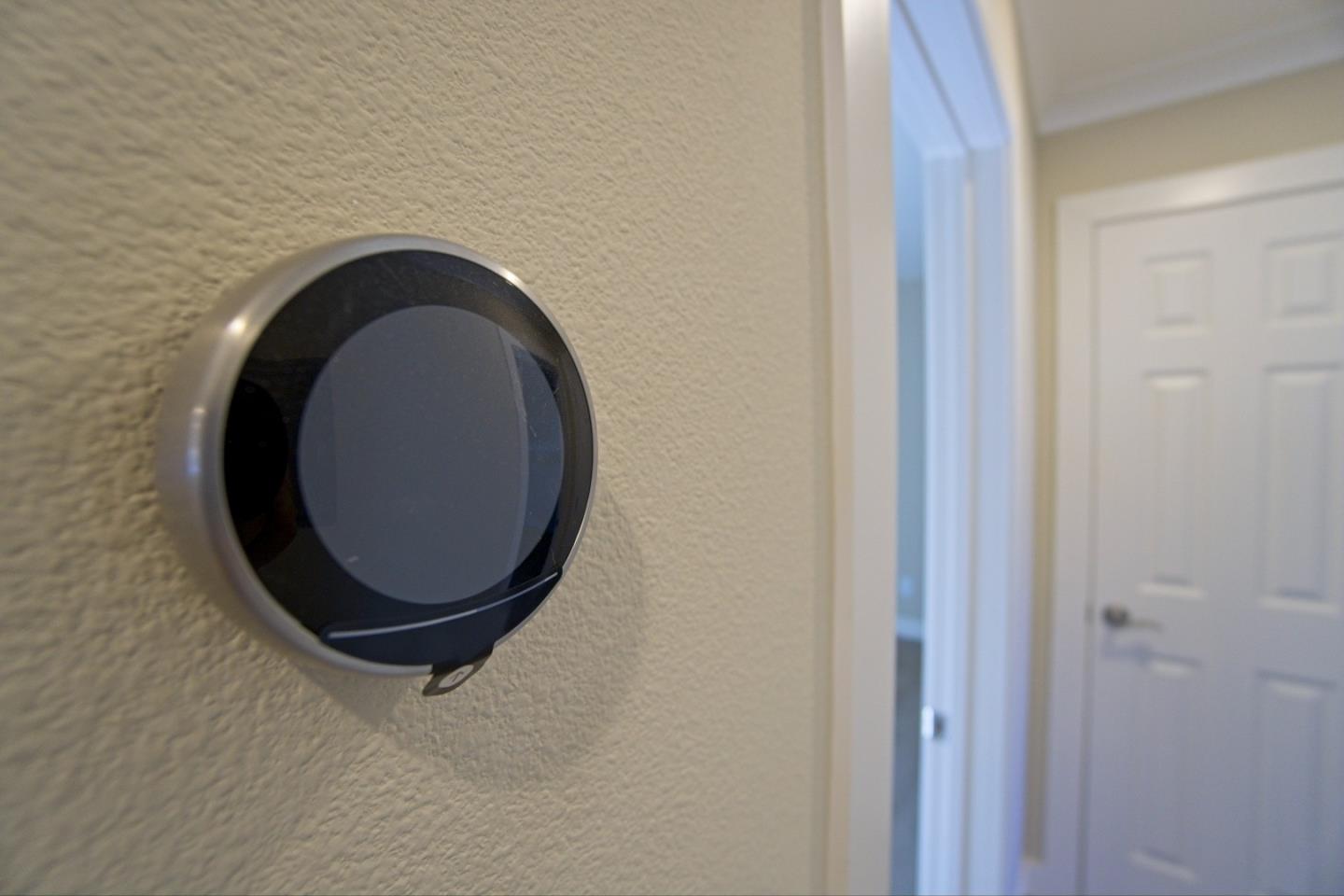 Detail Gallery Image 15 of 32 For 207 N Claremont Ave, San Jose,  CA 95127 - 3 Beds | 2 Baths