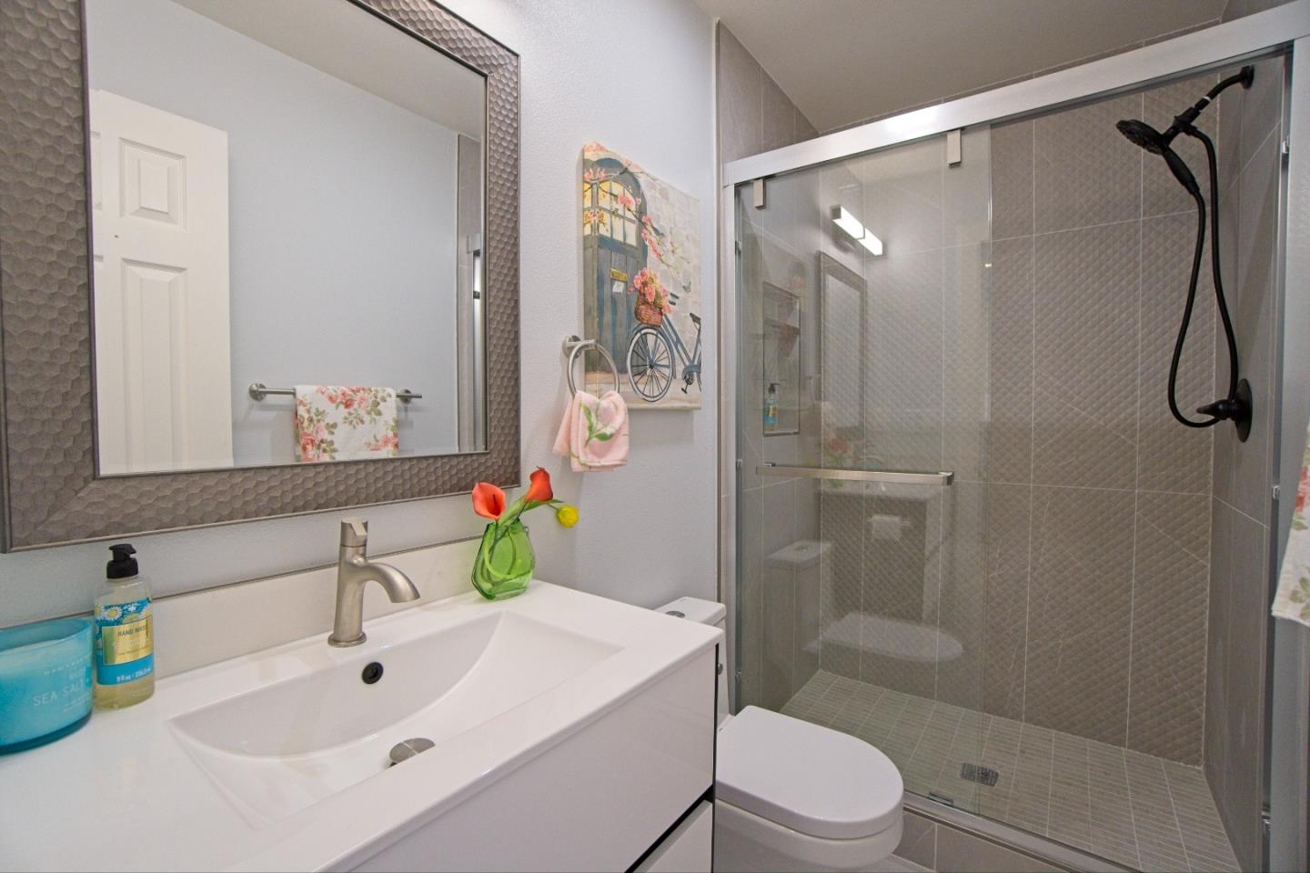 Detail Gallery Image 20 of 32 For 207 N Claremont Ave, San Jose,  CA 95127 - 3 Beds | 2 Baths