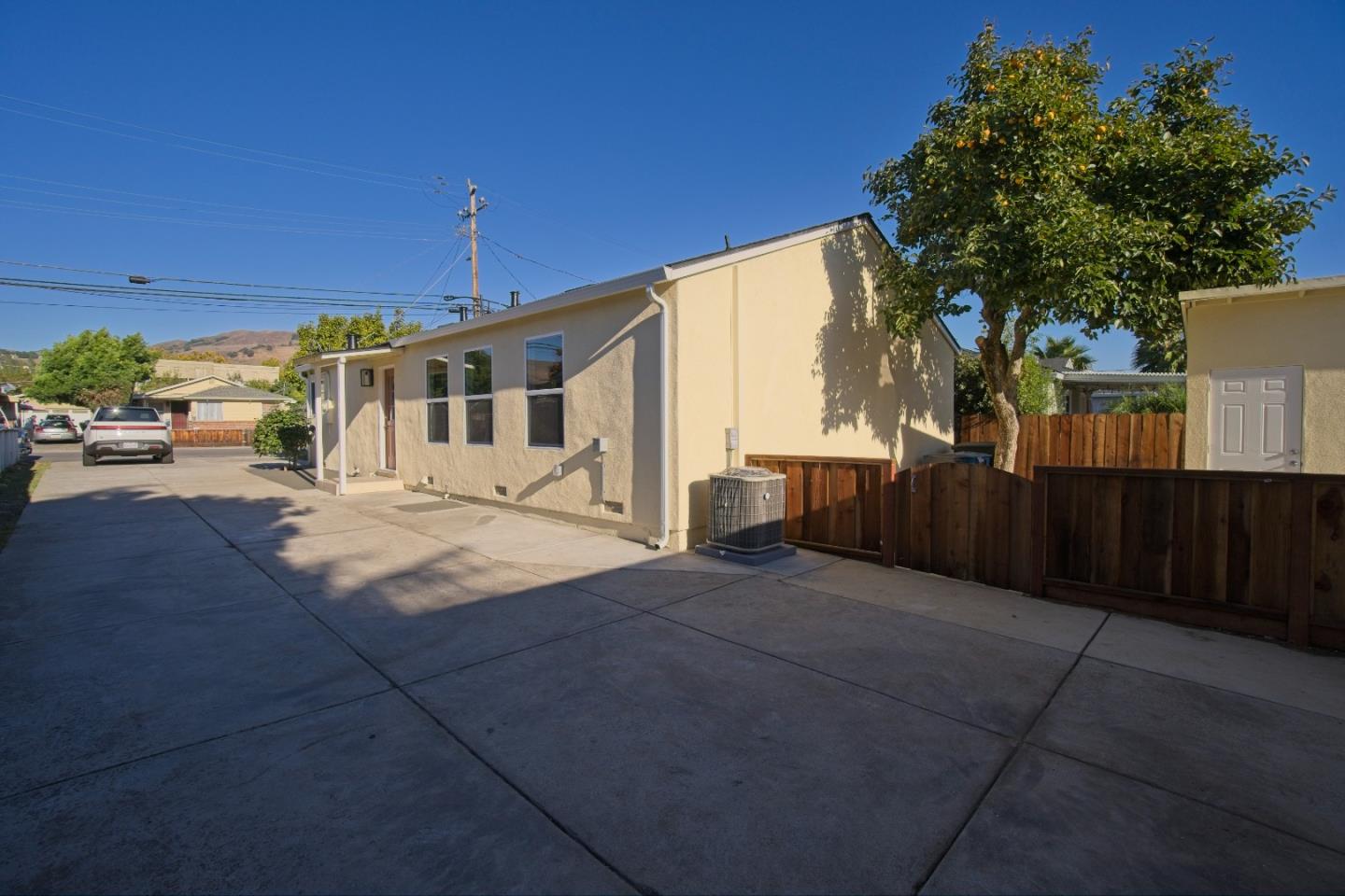 Detail Gallery Image 24 of 32 For 207 N Claremont Ave, San Jose,  CA 95127 - 3 Beds | 2 Baths