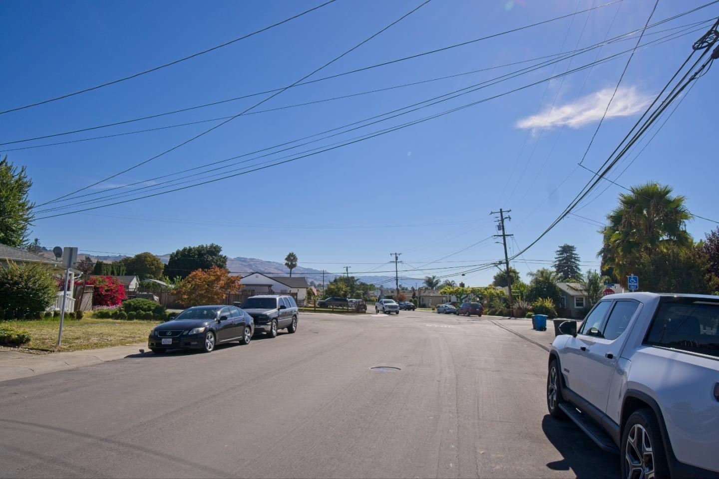 Detail Gallery Image 32 of 32 For 207 N Claremont Ave, San Jose,  CA 95127 - 3 Beds | 2 Baths