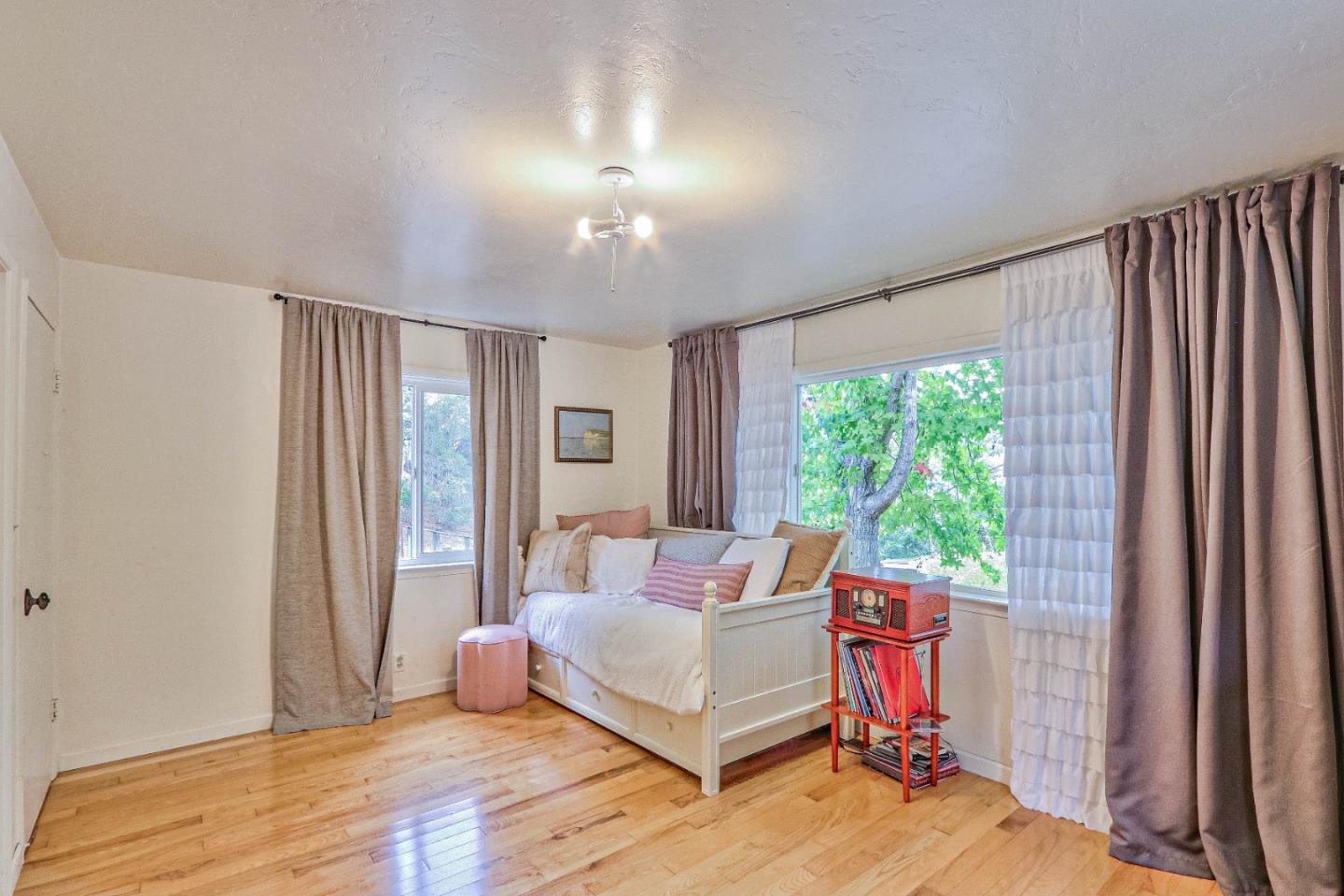 Detail Gallery Image 19 of 27 For 180 San Benancio Rd, Salinas,  CA 93908 - 4 Beds | 3 Baths