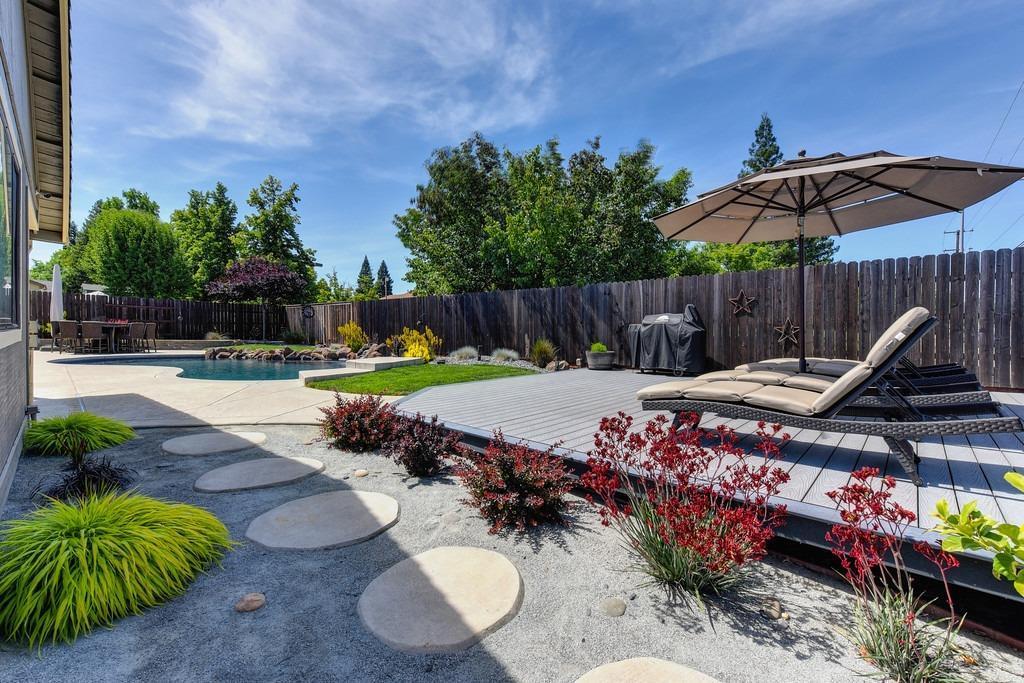 Detail Gallery Image 22 of 46 For 9391 Rolling Glen Ct, Orangevale,  CA 95662 - 4 Beds | 2 Baths