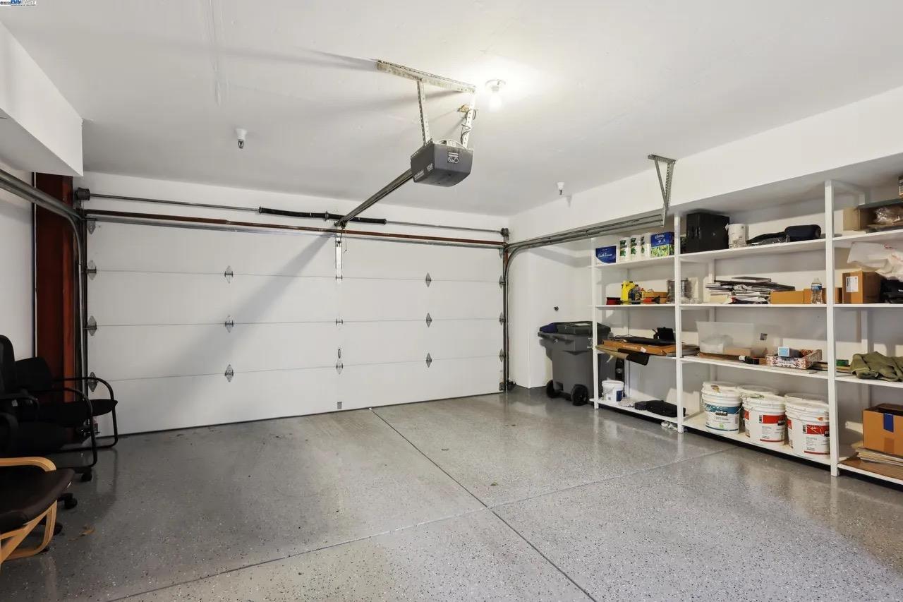 Detail Gallery Image 27 of 34 For 963 La Mesa Ter #H,  Sunnyvale,  CA 94086 - 3 Beds | 3 Baths