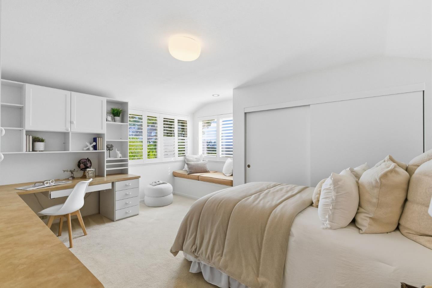 Detail Gallery Image 27 of 44 For 101 Coventry Ct, San Carlos,  CA 94070 - 4 Beds | 3 Baths