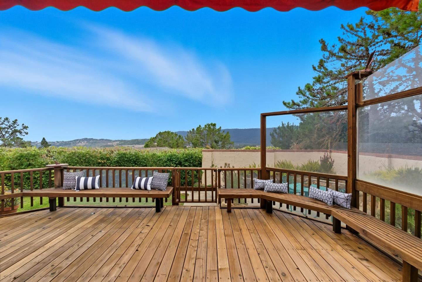 Detail Gallery Image 36 of 44 For 101 Coventry Ct, San Carlos,  CA 94070 - 4 Beds | 3 Baths