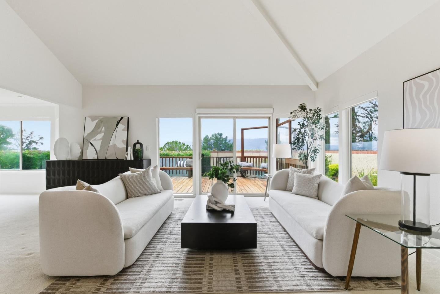 Detail Gallery Image 6 of 44 For 101 Coventry Ct, San Carlos,  CA 94070 - 4 Beds | 3 Baths