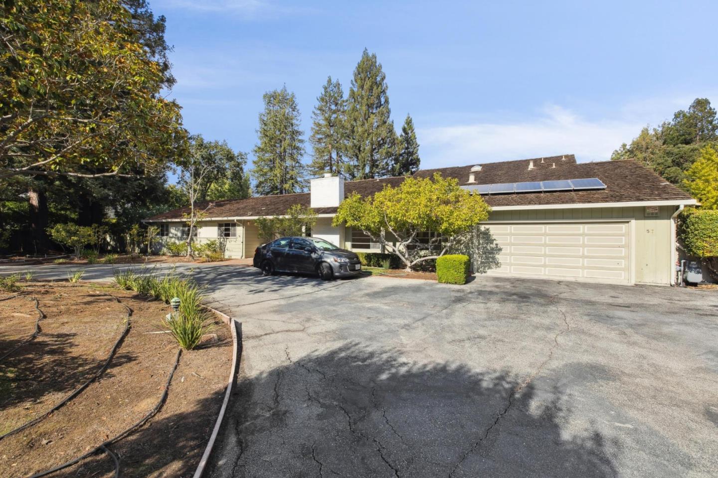 Detail Gallery Image 110 of 139 For 57 Fairview Ave, Atherton,  CA 94027 - 6 Beds | 3/1 Baths