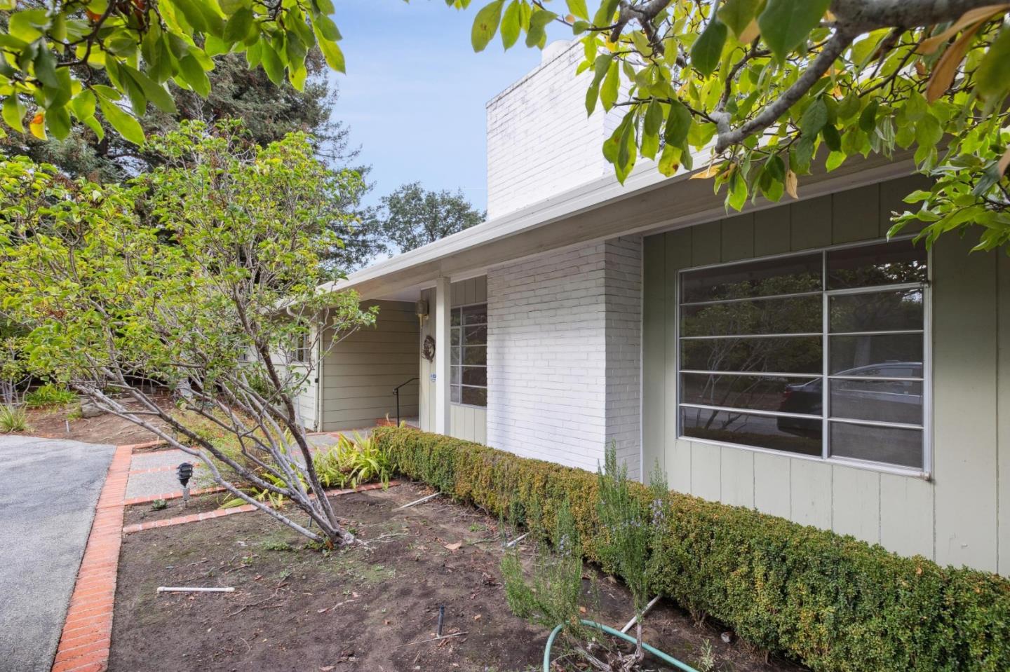 Detail Gallery Image 115 of 139 For 57 Fairview Ave, Atherton,  CA 94027 - 6 Beds | 3/1 Baths