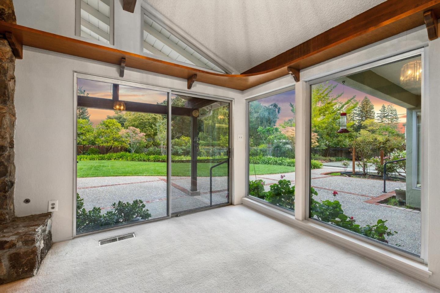 Detail Gallery Image 20 of 139 For 57 Fairview Ave, Atherton,  CA 94027 - 6 Beds | 3/1 Baths