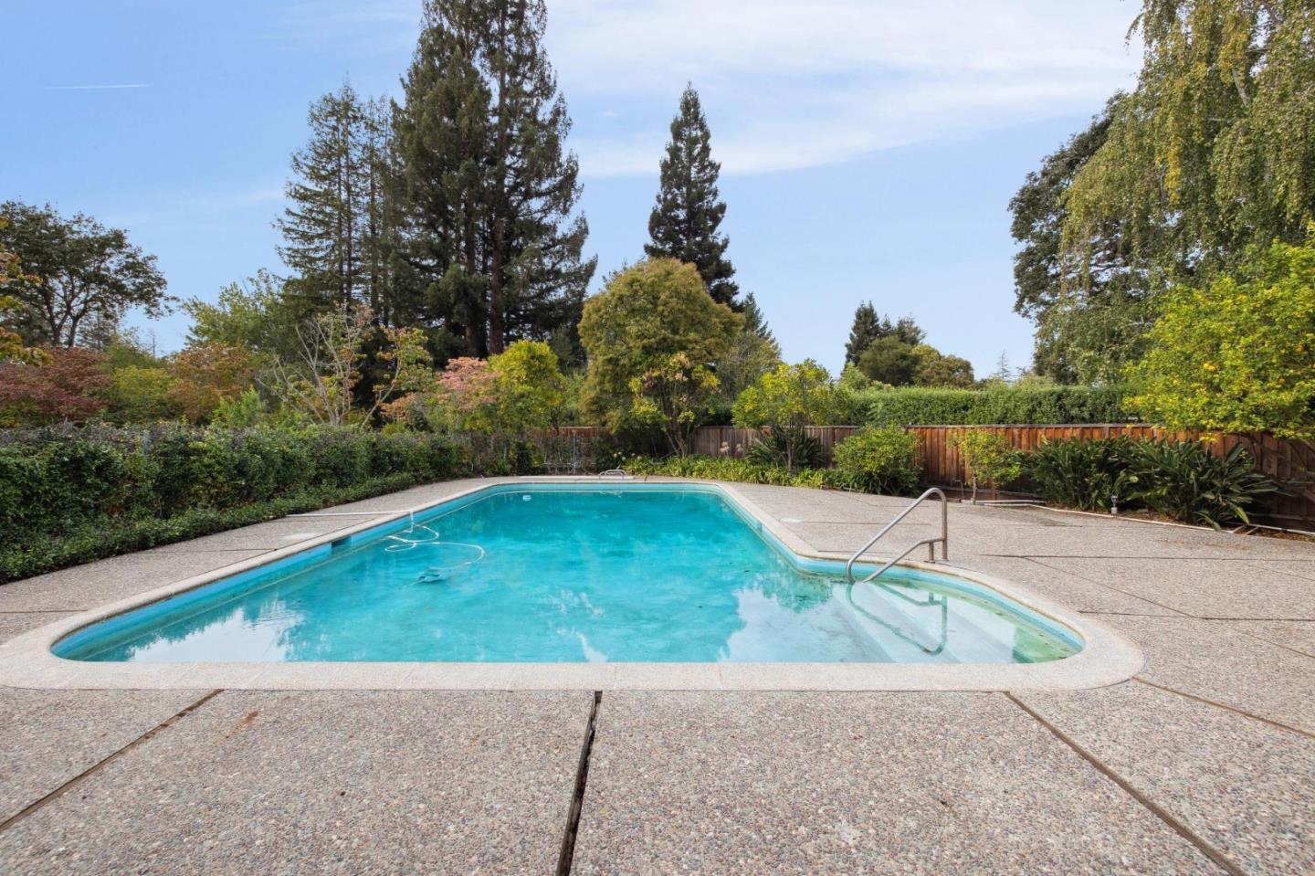 Detail Gallery Image 22 of 139 For 57 Fairview Ave, Atherton,  CA 94027 - 6 Beds | 3/1 Baths